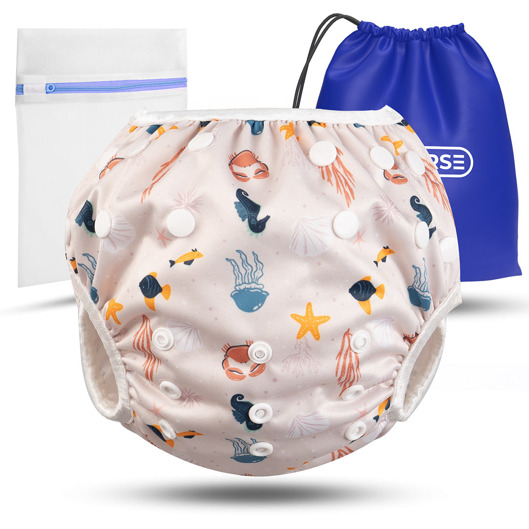 Wiederverwendbare Baby Schwimmwindel mit Druckknöpfen von 0-3 Jahre in beige mit einem Meerestier Muster