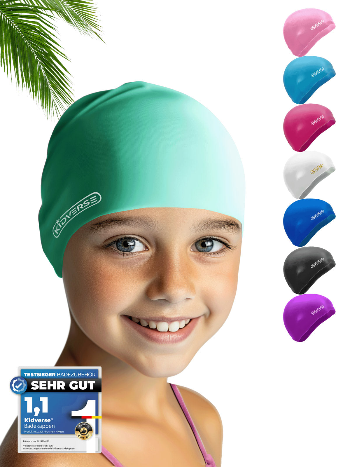 Kind lächelt fröhlich und trägt eine Kinderbadekappe in der Farbe Mint